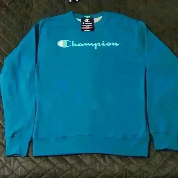 Champion Crewneck Sweatshirt -Men's Size: SMALL - Picture 1 of 4